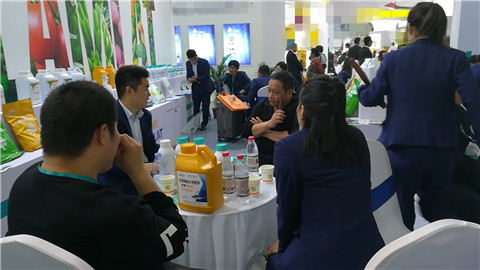 水溶肥，葉面肥